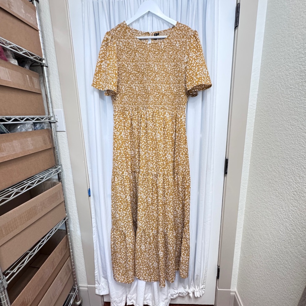 Maggeer Womens Mustard Yellow Floral Smocked Tiered Maxi Dress XL MR021-MD
